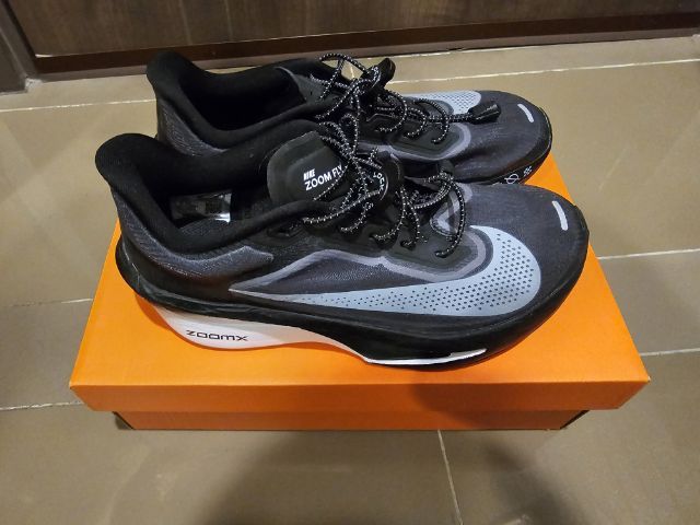 Nike ZoomFly 6 ผู้หญิง US8 รูปที่ 2