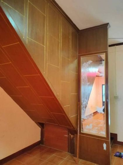 บ้านทาวน์โฮม 2 ชั้น 40 ตารางวา อยู่ในหมู่บ้าน เค.ซี.(คู่สร้าง)