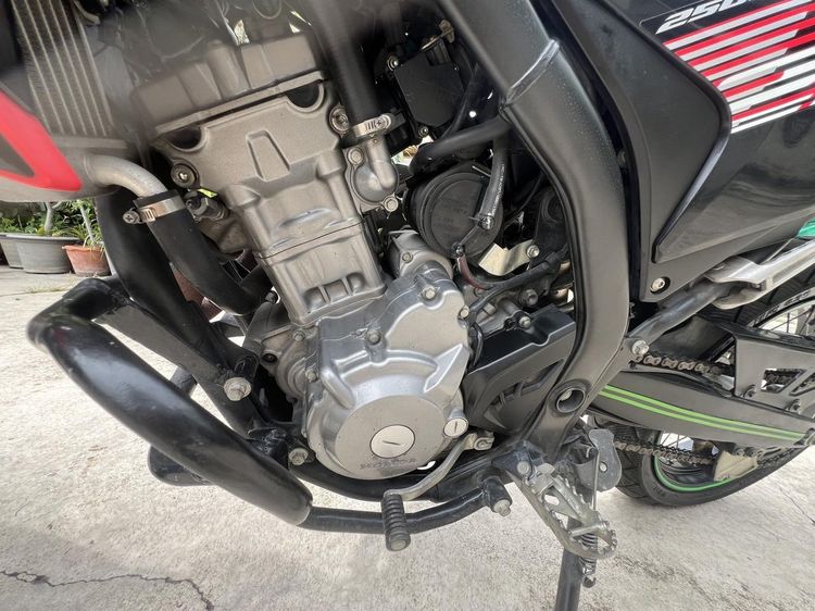 HONDA CRF250M สีแดงดำ ปี2015 สภาพดี รูปที่ 4