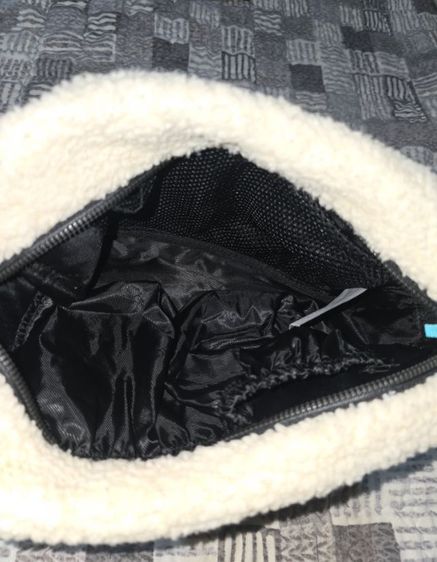 กระเป๋า Crossbody ขนนุ่มนิ่ม สีครีม แบรนด์ Najell ของ สวีเดน รูปที่ 6