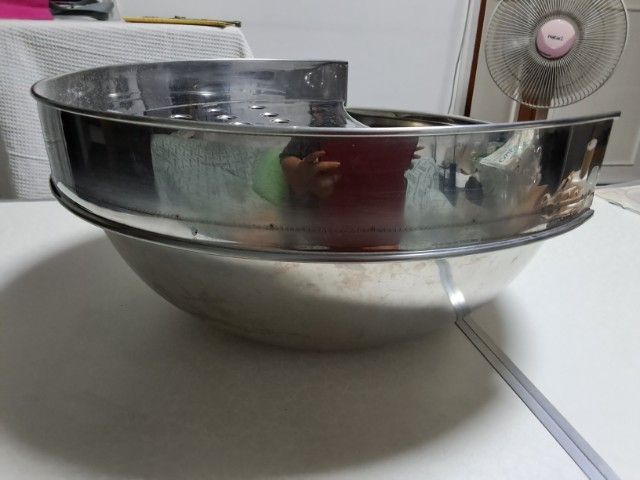 ลด 5. หม้อซูปแสตนแลทอย่างดี พร้อมรวงผึ้ง ถาด ไชด์42cm สูง15cm. รูปที่ 2