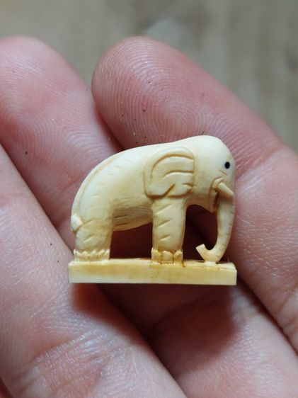 เครื่องรางช้างวัดโพธิสัมพันธ์หลวงปู่ทิมวัดละหารไร่ระยอง รูปที่ 4