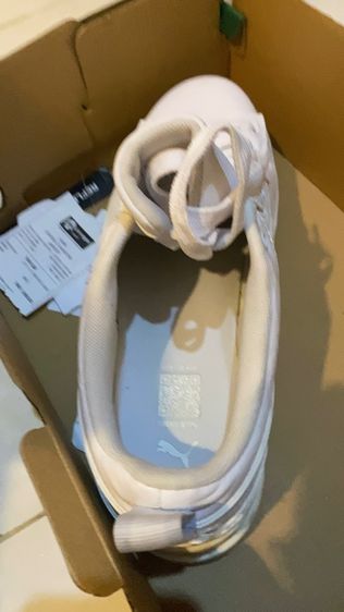 puma white shoes รูปที่ 5