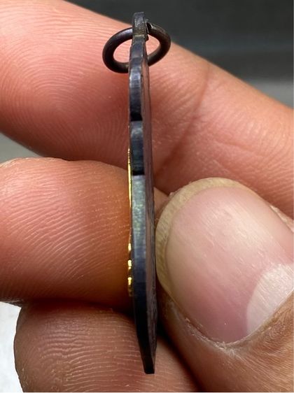 เหรียญหลวงปู่เอี่ยม ลงยา หน้ากากทอง รูปที่ 3