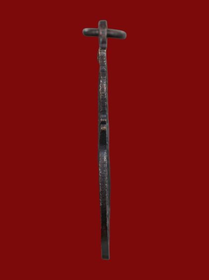 เหรียญรุ่นแรกหลวงพ่อกลั่น ปี 2469 เนื้อทองแดงรมดำ วัดพระญาติการาม จ.พระนครศรีอยุธยา รูปที่ 4