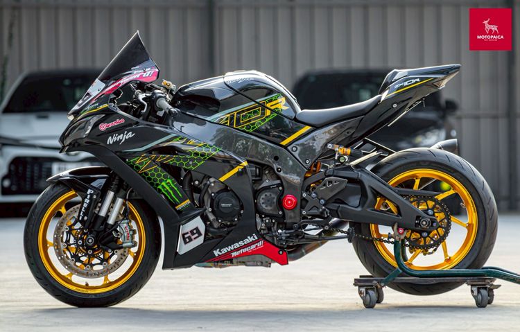Kawasaki Ninja ZX-10R ปี2021 ท่อAkrapovic ล้อMarches แต่งสี่แสน❤ รูปที่ 4