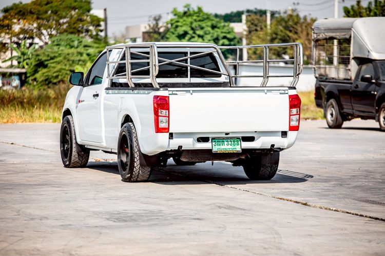 Isuzu D-MAX 2017 1.9 S Sedan ดีเซล เกียร์ธรรมดา ขาว รูปที่ 4