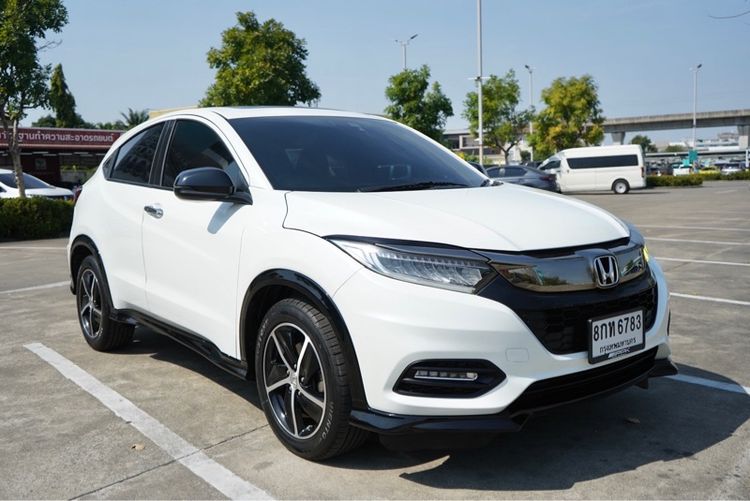 Honda HR-V 2019 1.8 RS Utility-car เบนซิน ไม่ติดแก๊ส เกียร์อัตโนมัติ ขาว รูปที่ 2