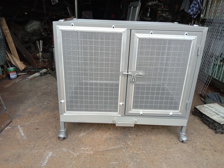 กรง คอกและประตู กรงสุนัขตัวเล็ก