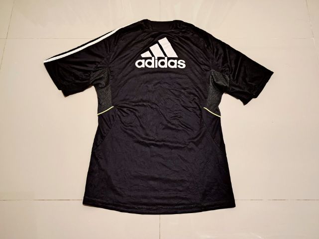 เสื้อ Chelsea training 2011 แท้มือสอง รูปที่ 3