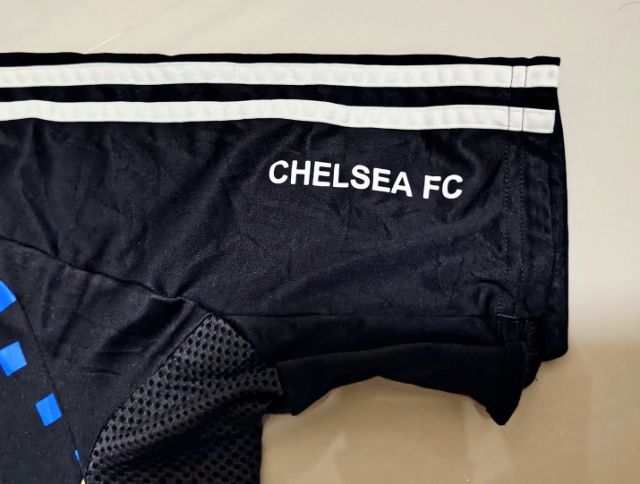 เสื้อ Chelsea training 2011 แท้มือสอง รูปที่ 5