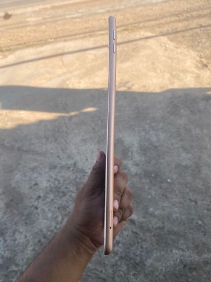iPad gen 6   รูปที่ 3