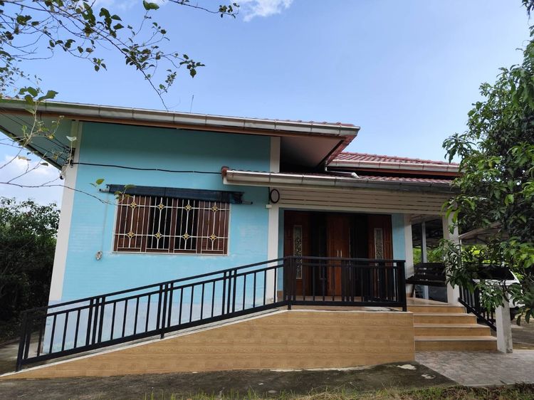 ขายบ้านและที่ดินสวน ใกล้แหล่งท่องเที่ยว ทำเลดีติดถนนสาธารณะ อ.เมือง จ.นครนายก