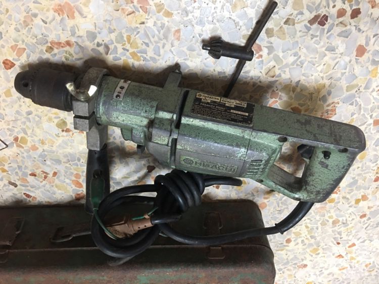 อุปกรณ์เครื่องมือช่าง สว่านไฟฟ้า HITACHI V 14. 14mm TOKYO JAPAN กระแทกคอนกรีตได้ธรรมดาได้สภาพดีพร้อมใช้งานรุ่นหายากใช้งานได้ปกติ