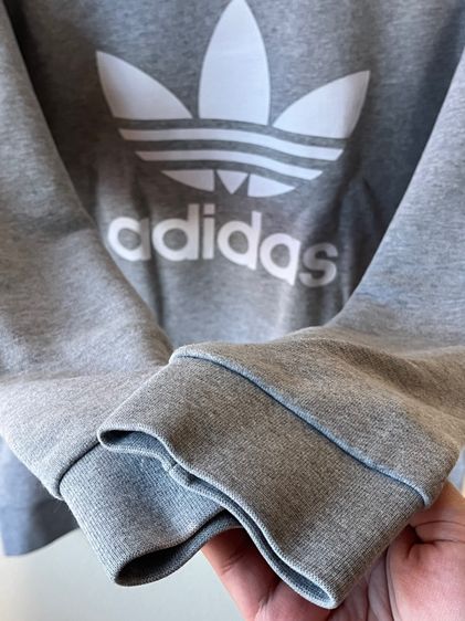 เสื้อสเวตเตอร์ ปี21 Adidas Originals Men's Adicolor Trefoil Crew Neck Sweatshirt สีเทา size L (มือ2) รูปที่ 3