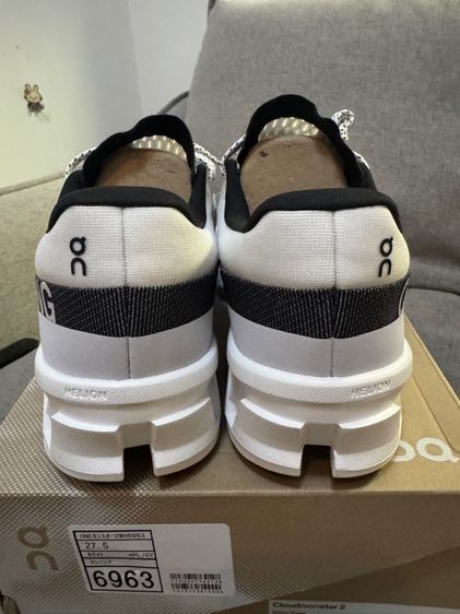 On Cloud monster 2 รูปที่ 14