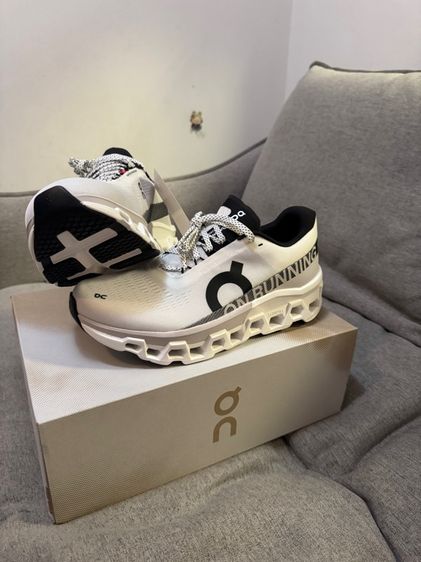 On Cloud monster 2 รูปที่ 12