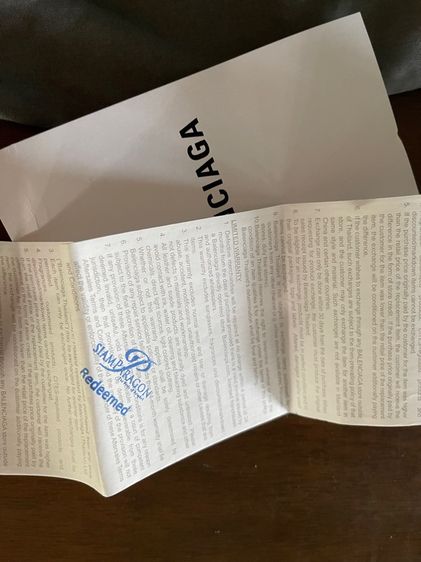 หมวก Balenciaga รูปที่ 7