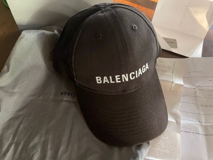 หมวกและหมวกแก๊ป หมวก Balenciaga