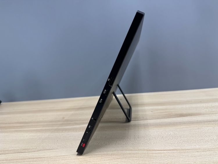 หน้าจอมอนิเตอร์ รุ่น Q16ZB  มีตำหนิ dead pixel 1 จุด แสงลอด รูปที่ 3