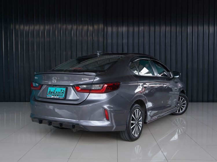 Toyota Corolla Cross 2020 1.8 Hybrid Premium Sedan เบนซิน ไม่ติดแก๊ส เกียร์อัตโนมัติ เทา รูปที่ 3