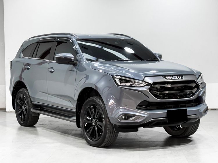 Isuzu MU-X 2023 3.0 Phantom Collection Ultimate Utility-car ดีเซล เกียร์อัตโนมัติ เทา รูปที่ 3