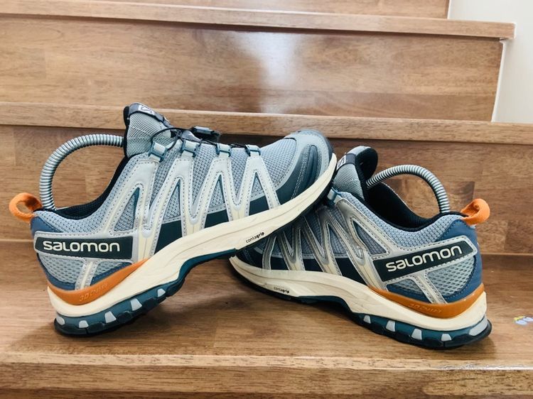 อื่นๆ อื่นๆ รองเท้าผ้าใบ ขนาดอื่น ๆ อื่นๆ รองเท้า SALOMON แท้ 💯 เบอร์ 39ครึ่ง cm 25 คนเท้า 24.5-25.5 cm ใส่ได้ครับ สภาพดีมาก พื้นเต็ม ทรงสวย หายากน่าสะลมครับ