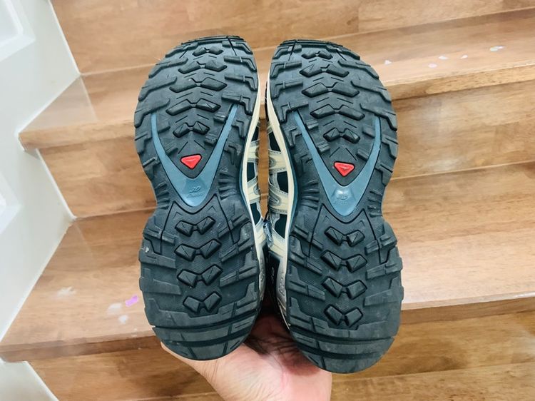 รองเท้า SALOMON แท้ 💯 เบอร์ 39ครึ่ง cm 25 คนเท้า 24.5-25.5 cm ใส่ได้ครับ สภาพดีมาก พื้นเต็ม ทรงสวย หายากน่าสะลมครับ รูปที่ 6