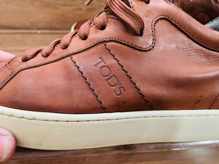 รองเท้าหนัง TOD‘S แท้ 💯 เบอร์ 40 cm 25.5 คนเท้า 25-26 cm ใส่ได้ครับ สภาพดีมาก หนังนิ่มมาก พื้นเต็ม ทรงสวย หายากน่าสะลมครับ รูปที่ 5
