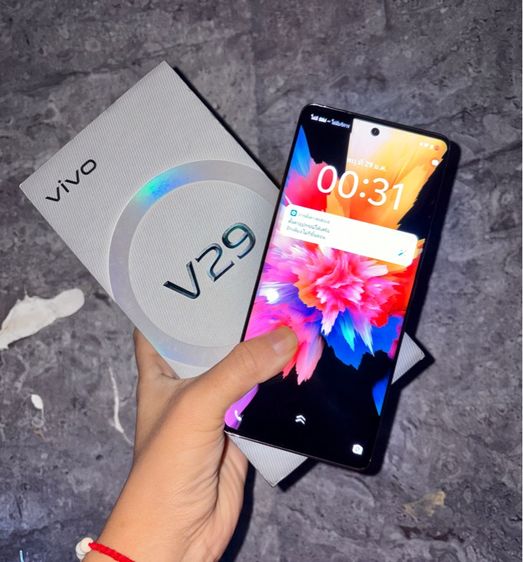 vivo V29 5G แรม12 จุ256 อุปกรณ์ครบกล่อง สเปคแรง