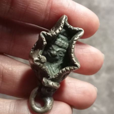 หล่ออุปคุต