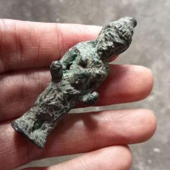 รูปหล่อ เนื้อชิน เก่า รูปที่ 4