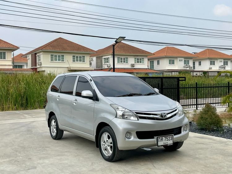 Toyota Avanza 2012 1.5 E Utility-car เบนซิน ไม่ติดแก๊ส เกียร์ธรรมดา บรอนซ์เงิน รูปที่ 2
