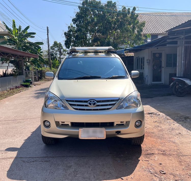 Toyota Avanza 2004 1.3 E Utility-car เบนซิน เกียร์ธรรมดา น้ำตาล รูปที่ 4