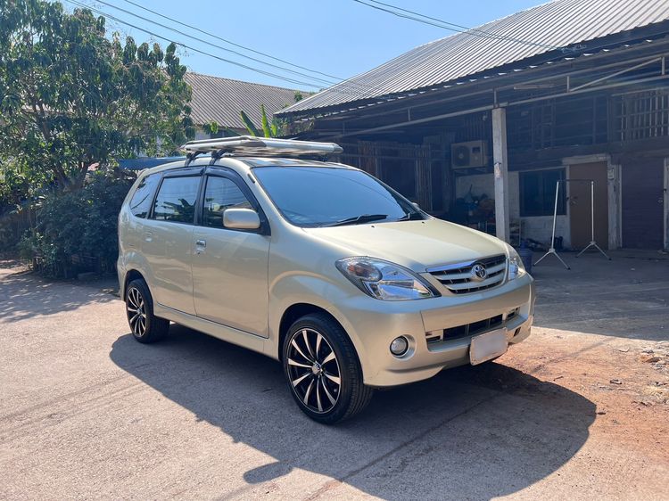 Toyota Avanza 2004 1.3 E Utility-car เบนซิน เกียร์ธรรมดา น้ำตาล รูปที่ 2