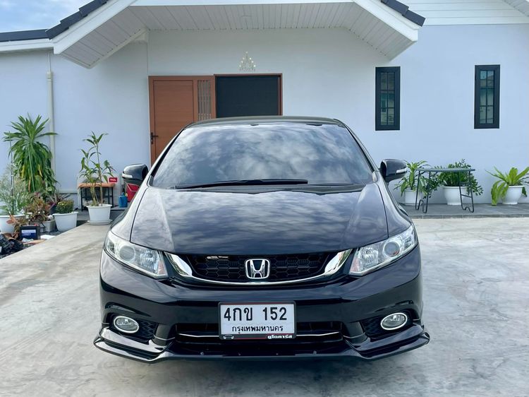 Honda Civic 2015 1.8 ES i-VTEC Sedan เบนซิน ไม่ติดแก๊ส เกียร์อัตโนมัติ ดำ รูปที่ 2
