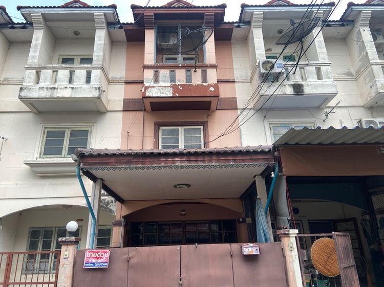 ขายทาวน์เฮาส์ 3 ชั้น 4 ห้องนอน 3 ห้องน้ำ รูปที่ 2