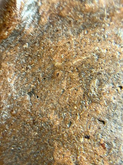 พระนางพญาพิมพ์เข่าตรง วัดนางพญา พิษณุโลก เนื้อดิน รูปที่ 11