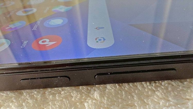 สภาพใหม่ POCO M6 Ram8 สีดํายังมีประกันศูนย์ไทย รูปที่ 5