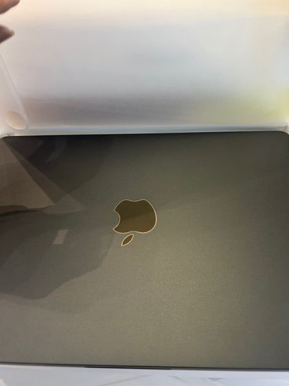 ขาย MacBook Air M4 ram16rom256g เครื่องหมดประกัน 15-01-70 ไม่มีรอย ติดฟิลม์ รอบเครื่องแล้วครบกล่อง นัดรับกทม ราคา 27900 บาท  รูปที่ 9