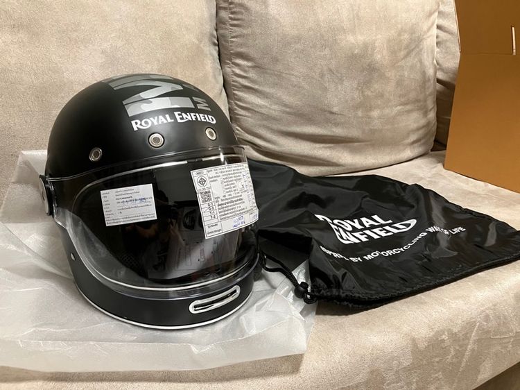 อื่นๆ หมวกกันน็อค Royal enfield size M (แท้ศูนย์) ยังไม่เคยใช้งาน