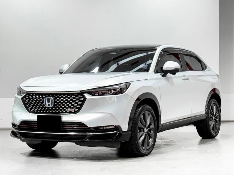 รถ Honda HR-V 1.5 e:HEV RS สี ขาว