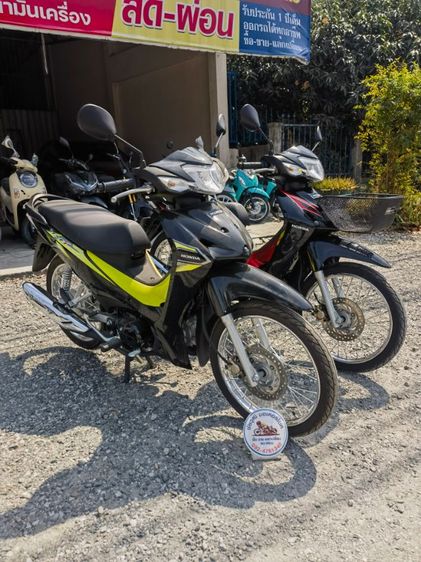 2024 อยู่ตรงข้ามห้างเซ็นทรัลชลบุรี  Honda wave110i สตาทร์มือ รถสภาพดี รับประกันรถ1ปี สดผ่อน