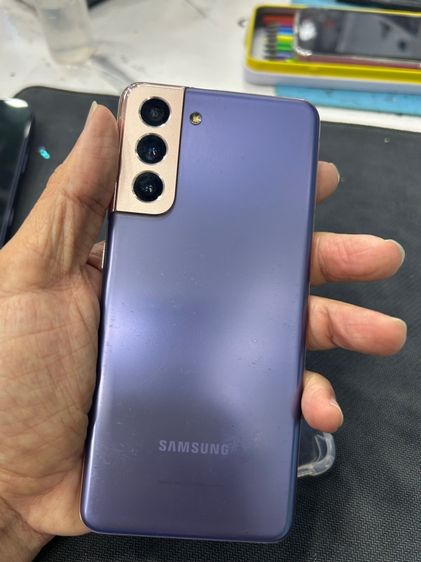 ขาย samsung s21  5g ram8 rom 256g เครื่องนอกมีเมนูไทย  ใช้งานปกติ ไม่มีตำหนิ มีแค่เครื่อง จอไม่เบริน์ ราคา 4500 บาท นัดรับกทมปลายทาง รูปที่ 3