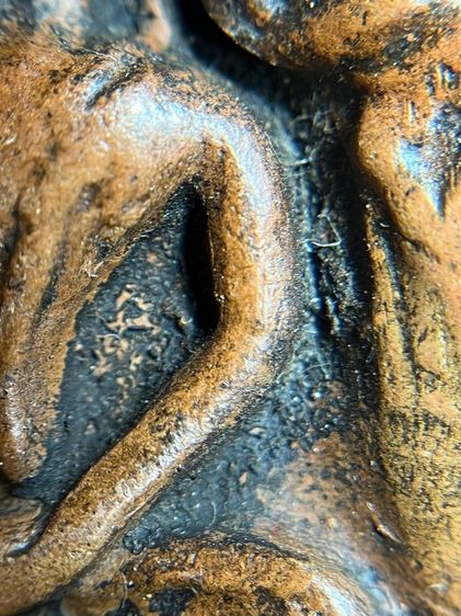 พระขุนแผนพิมพ์สองหน้า เนื้อดิน รูปที่ 12