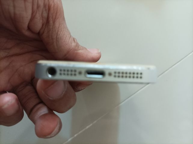 ซาก Iphone 4s เปิดไม่ติด รูปที่ 6