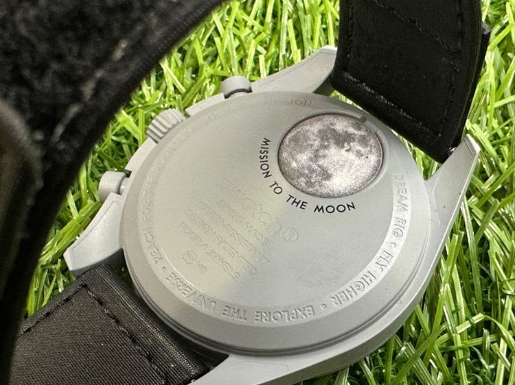 OMEGA x SWATCH mission to the moon รูปที่ 4