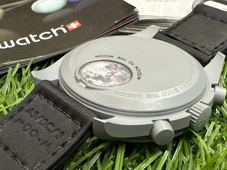 OMEGA x SWATCH mission to the moon รูปที่ 10