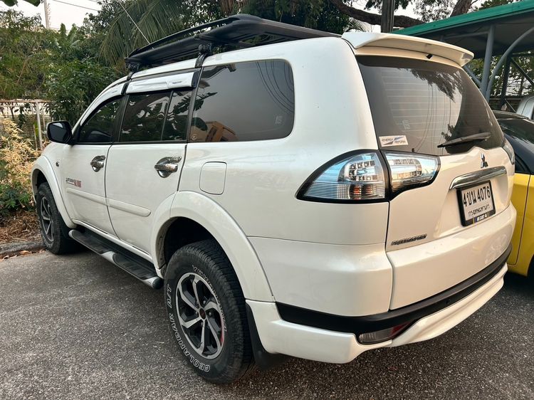 Mitsubishi Pajero Sport 2012 2.4 GLS Utility-car เบนซิน LPG เกียร์ธรรมดา ขาว รูปที่ 3