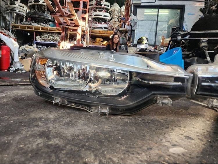 โคมไฟหน้า BMW F30 LCI รุ่นไม่มีกล่องไฟ รูปที่ 3
